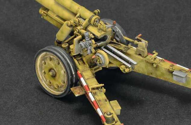 Model Kit military 7082 - 15 cm Field Howitzer / 10,5 cm Field Gun (1:72)