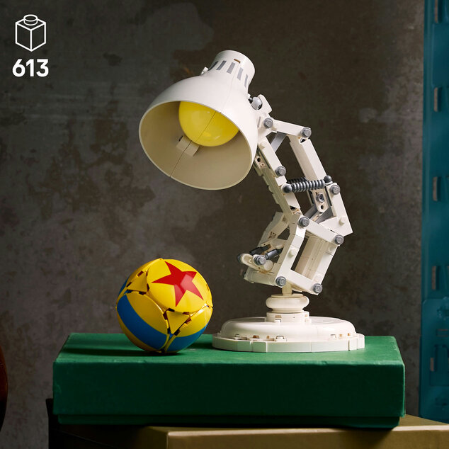 LEGO® Disney™ 21357 Disney Pixar Luxo Jr.