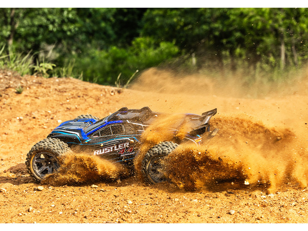 Traxxas Rustler 1:10 BL-2s 4WD RTR červený