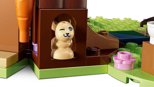 LEGO® Wicked 75687 Elphaba a jej úkryt
