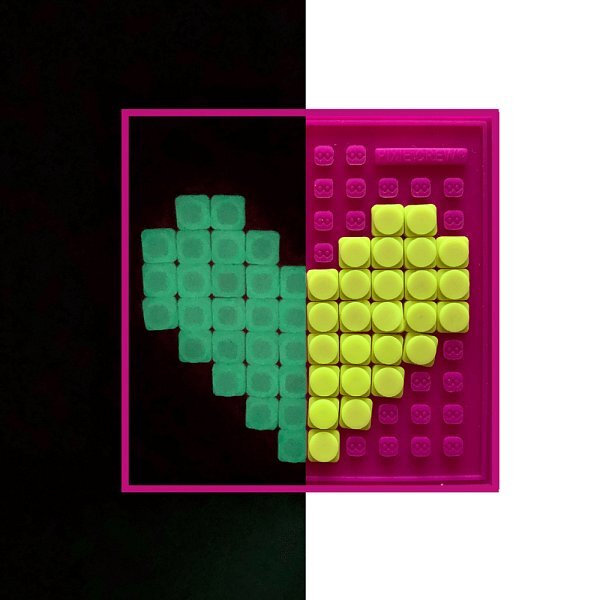 Malé PIXIE CREW pixely 100ks svietia v tme