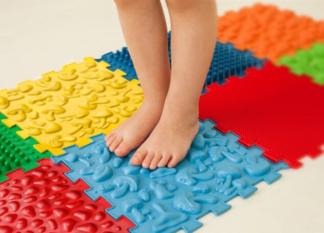 Ortek Masážna ortopedická podložka Puzzle "Mix" 8 prvkov