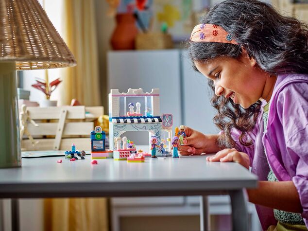 LEGO® Friends 42662 Friseursalon und Zubehörgeschäft