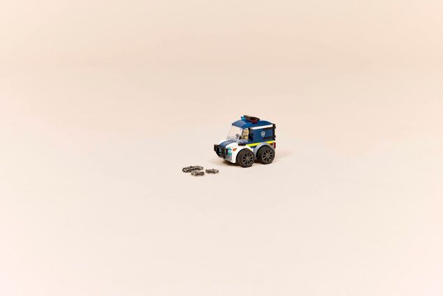 LEGO® City 60481 Autíčka – Policajná dodávka