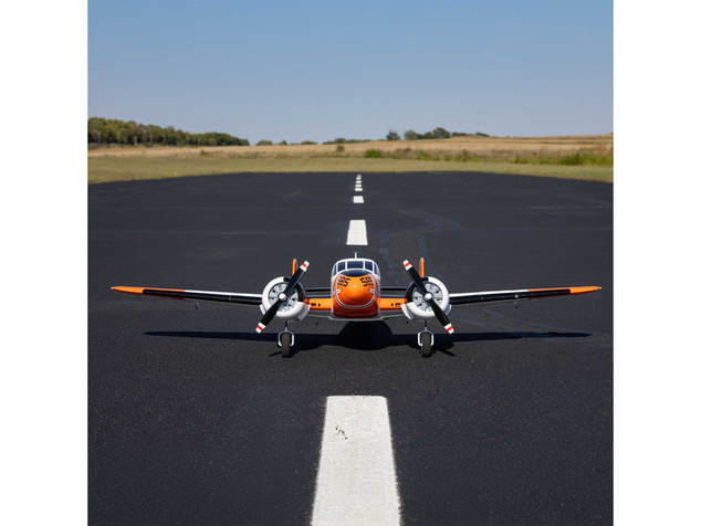 E-flite Beechcraft D18/RC-45J 1.5m BNF Basic AS3X+ SAFE Select