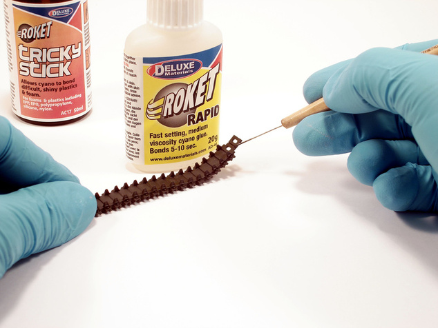 Tricky Stick prípravok na ťažko lepiteľné plasty 50ml