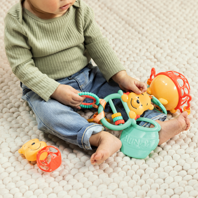 DISNEY BABY Poklon set multisenzorni Disney Baby Winnie the Pooh, 0m+