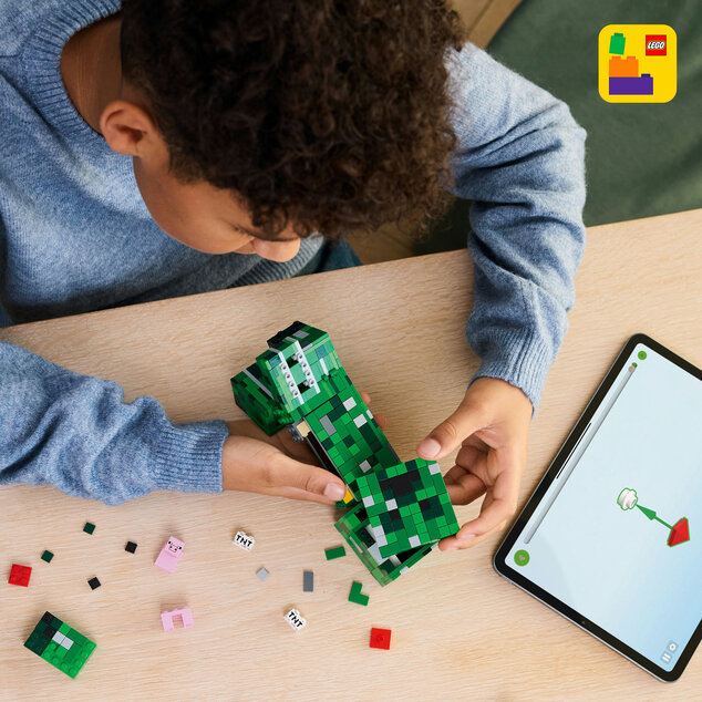 LEGO® Minecraft™ 21276 The Creeper™