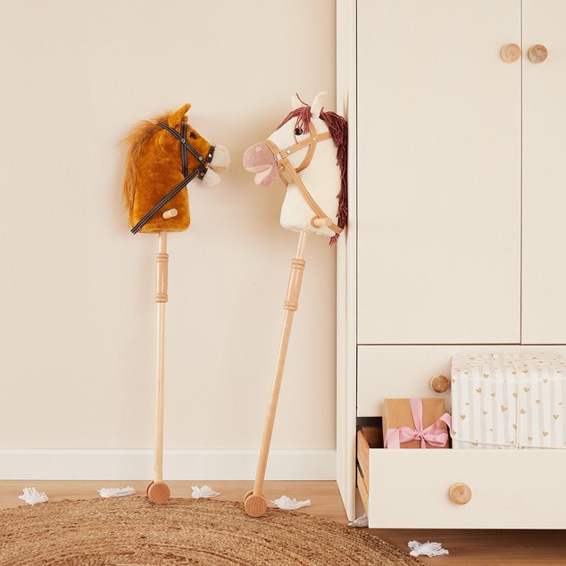 Bieco - Hobby Horsing na žrdi - koník Ginger