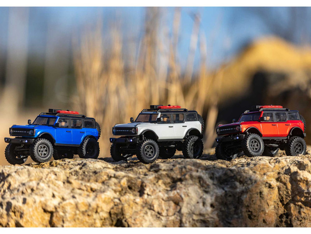 Axial SCX24 Ford Bronco 2021 1:24 4WD RTR červený