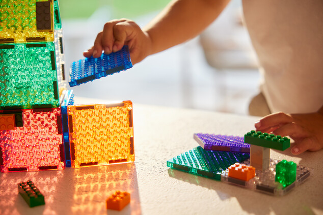 Cleverclixx Mágneses építőkészlet Brick Tiles Pack Intense – 16 db