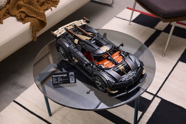 LEGO® Technic 42232 Megacar Koenigsegg Sadair's Spear