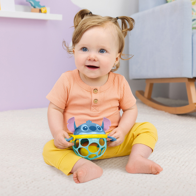 BRIGHT STARTS Zvečka senzorička Stitch Jingle &amp; Shake™, 0m+