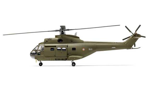 Classic Kit VINTAGE vrtulník A03021V - Westland Puma HC.1 (1:72)