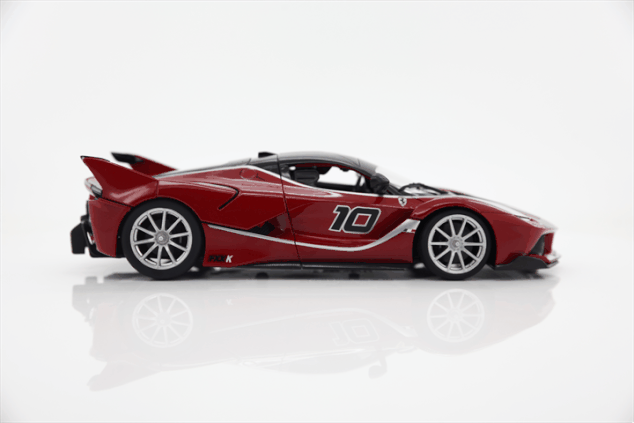 Bburago 1:18 Ferrari TOP FXX K Rot