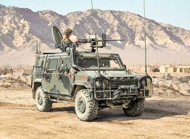 Model Kit military 6766 - VTLM Lince (1:35)