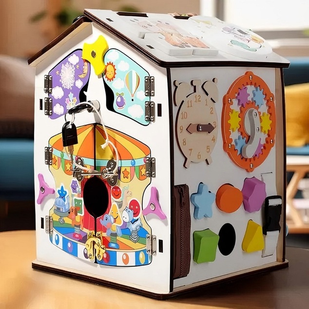 2Kids Toys Activity board Căsuță albă