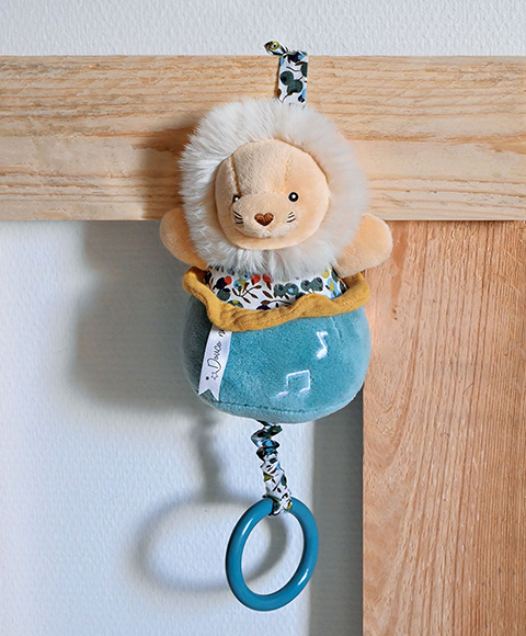 Doudou Plüschlöwe spielt eine Melodie 20 cm