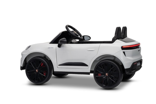 Elektrické autíčko Porsche Macan 12V s pohonom zadných kolies a licenciou (Jednomiestne),