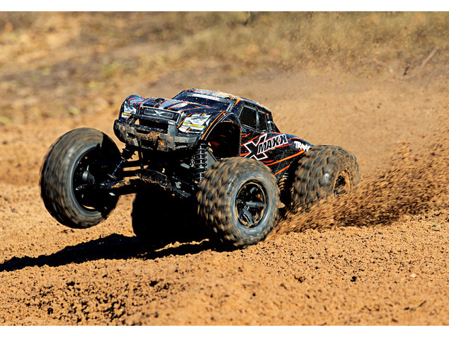 Traxxas X-Maxx 8S Belted 1:5 4WD RTR červený