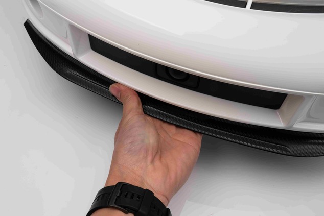 Elektrické autíčko RUF GT 12V, biele, Otváracie dvere, 2.4 GHz diaľkové ovládanie, LED sve