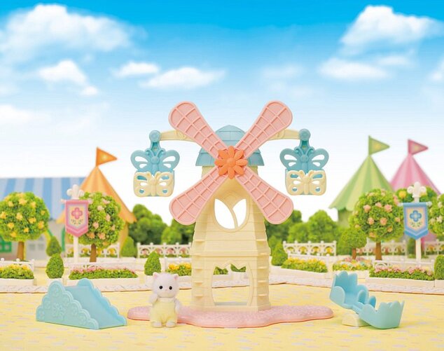 Sylvanian Families Zábavný park s veterným mlynom a mačiatkom