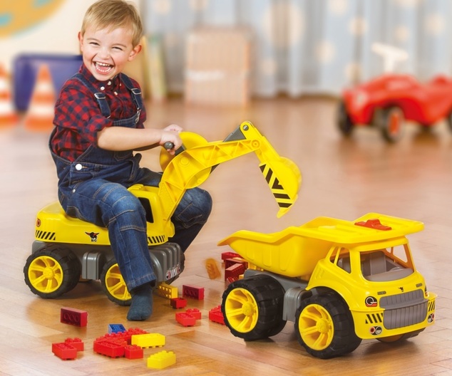 Big Power Worker Maxi Digger