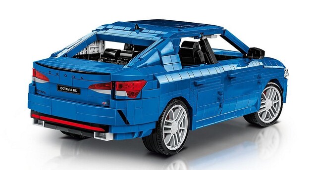 Cobi Škoda Octavia IV RS, 1:12, 2350 k