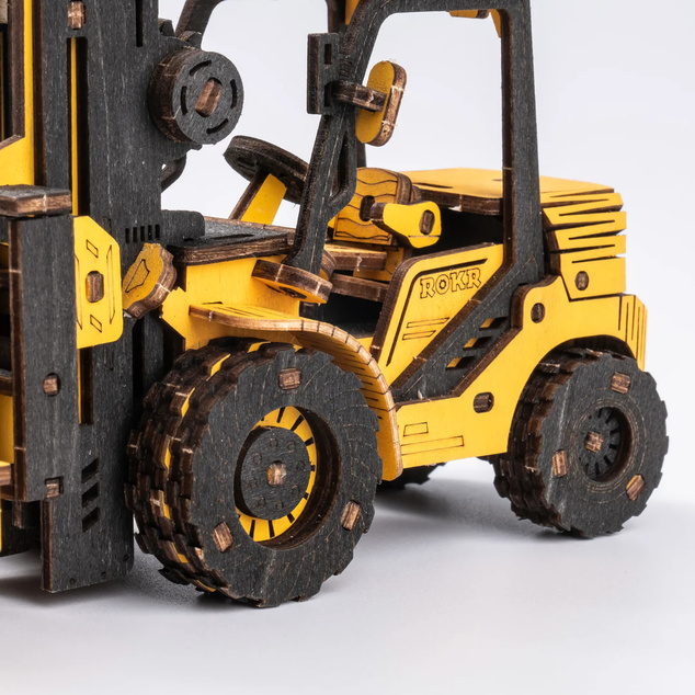 RoboTime puzzle 3D din lemn Stivuitor