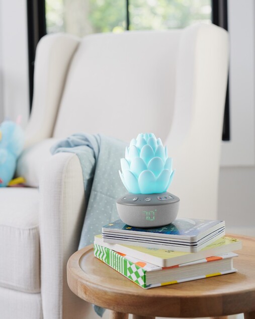 SKIP HOP Сензор за плач светлинен музикален с възможност за запис на глас USB 3+
