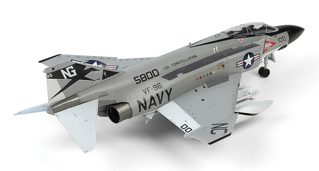 Modellbausatz Flugzeug 12515 - F-4J "SHOWTIME 100" MCP (1:72)