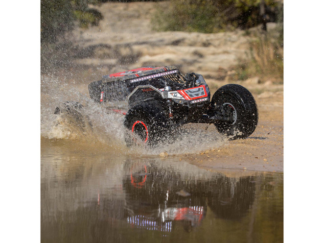 Losi Super Rock Rey V2 1:6 4WD RTR biela