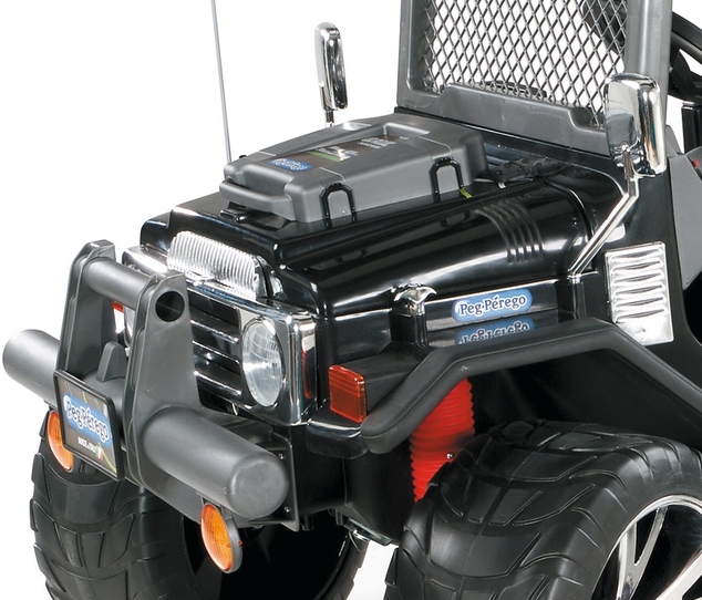 Peg-Pérego Gaucho Superpower 24V - 680W čierna
