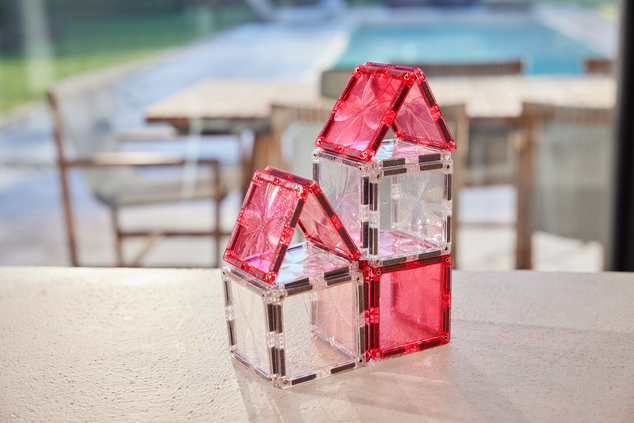 Cleverclixx Magnetická stavebnice Glitter Tiles Pack Transparent - růžová – 16 ks