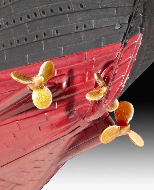 Plastic ModelKit loď 05210 - R.M.S. TITANIC (1:700)