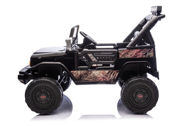 Elektrické autíčko Toyota FJ Cruiser XXL s pohonom 4x4, licencované (Dvojmiestne), Pieskov