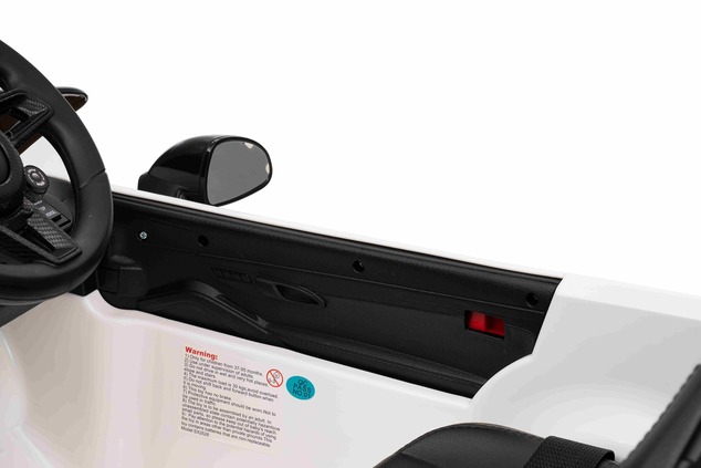 Elektrické autíčko RUF GT 12V, biele, Otváracie dvere, 2.4 GHz diaľkové ovládanie, LED sve