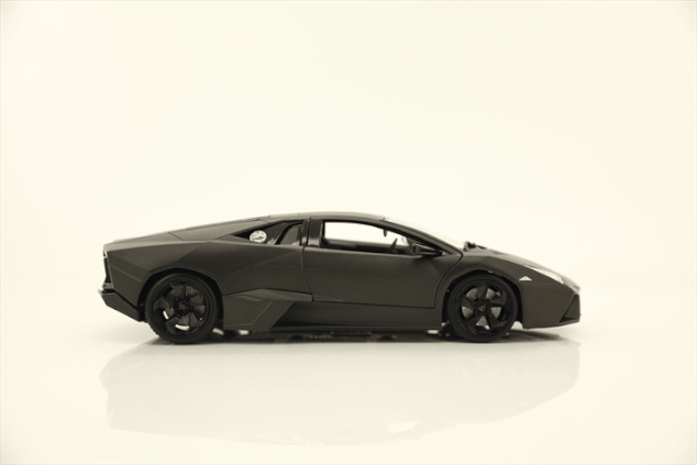 Bburago 1:18 Plus Lamborghini Reventón Metallic Grey