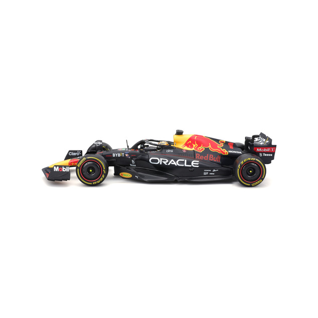 Bburago 1:24 Formula F1 Oracle Red Bull Racing RB18(2022) nr.1 Max Verstappen with driver