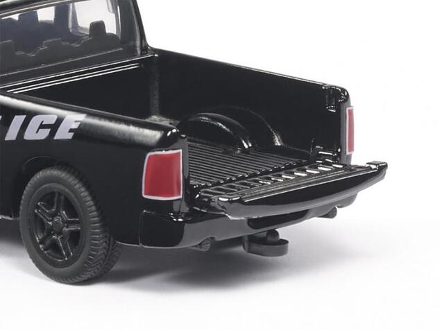 Siku Super - auto US policie Dougie RAM 1500