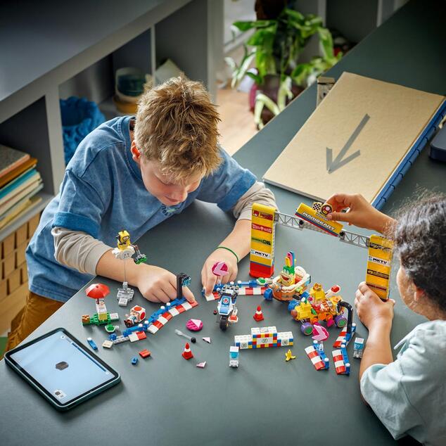 LEGO® Super Mario™ 72036 Mario Kart™ – Baby Peach und Grand Prix Set