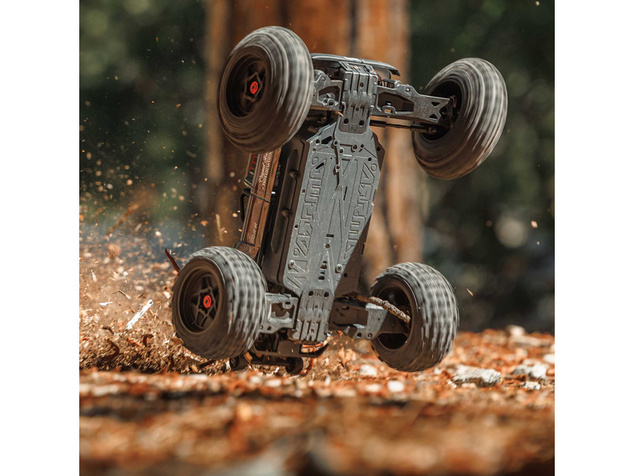 Arrma Outcast 4S V2 BLX 1:10 4WD RTR oceľová