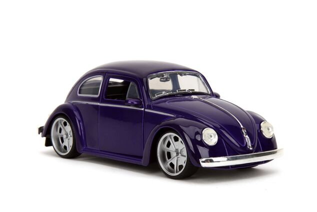 Wednesday auto 1972 VW Beetle 1:24 a figúrka Wednesday
