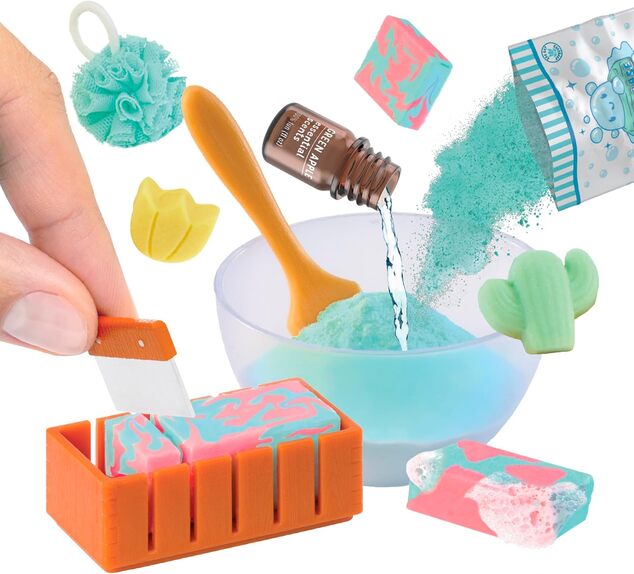 MGA's Miniverse Make It Mini Spa