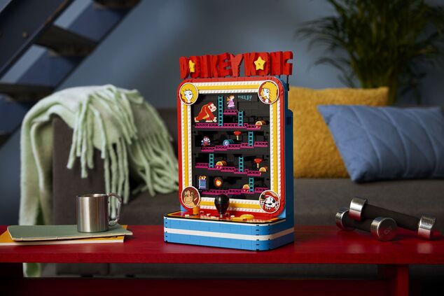 LEGO® Super Mario™ 72051 Donkey Kong™ Arcade játék