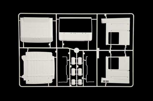 Model Kit truck 3969 - Renault AE500 Magnum (1:24)