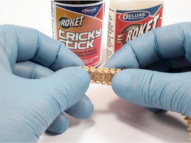 Tricky Stick prípravok na ťažko lepiteľné plasty 50ml
