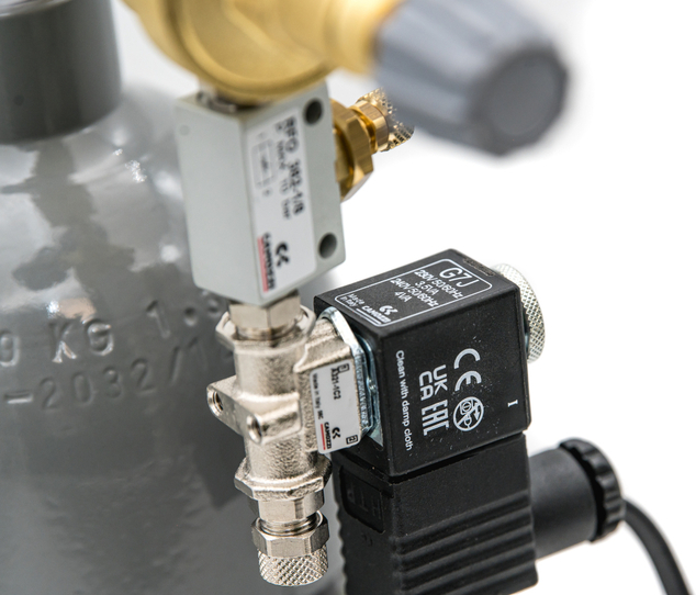 Kompletný CO2 set s 5 l fľašou s nočným vypínaním s pH kontrolérom