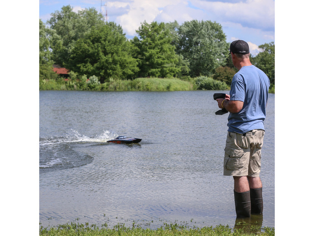 Proboat Blackjack 42" 8S RTR čierny