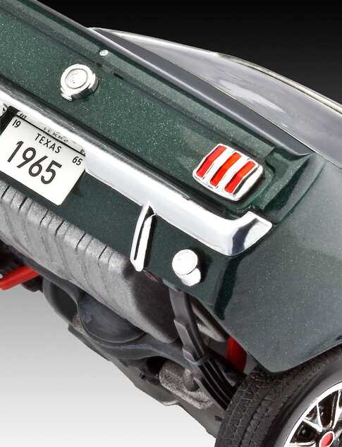 ModelSet auto 67065 - 1965 Ford Mustang 2+2 Fastback (1:24)